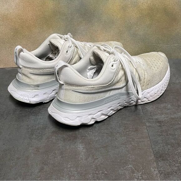 Nike React Infinity Run Flyknit 2 CT2423-102 Women's White Sneakers Size 7.5 - Picture 13 of 16